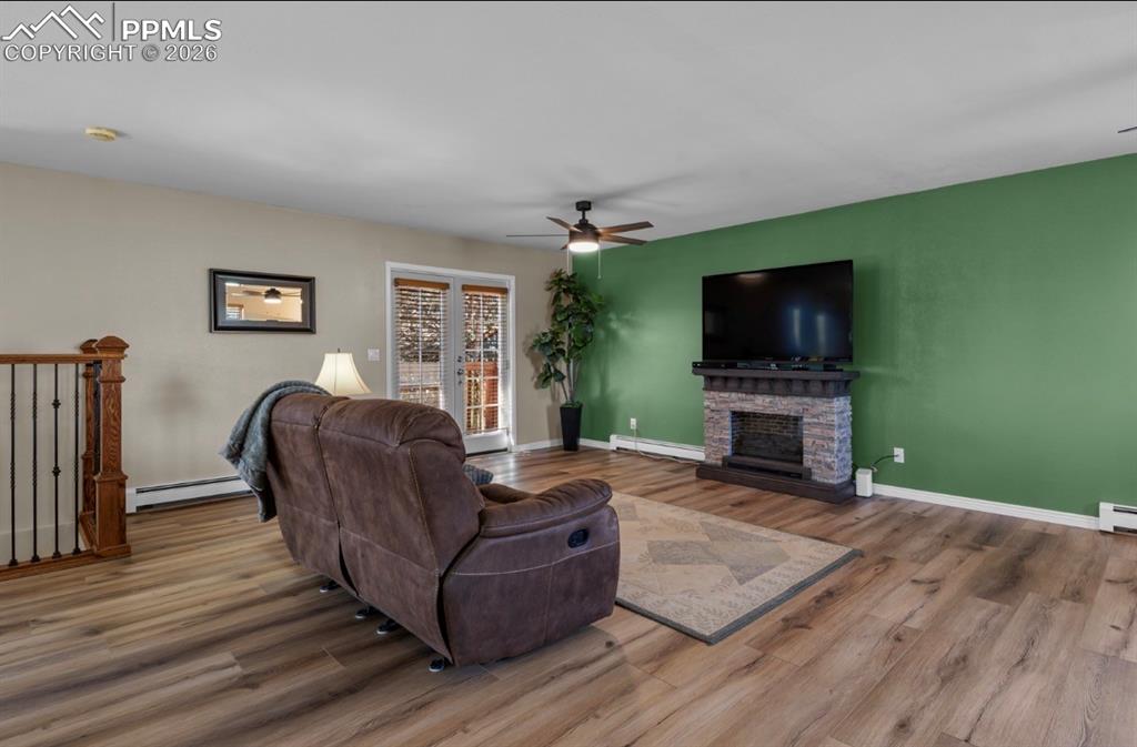 Image 9 of 27: Back of Structure