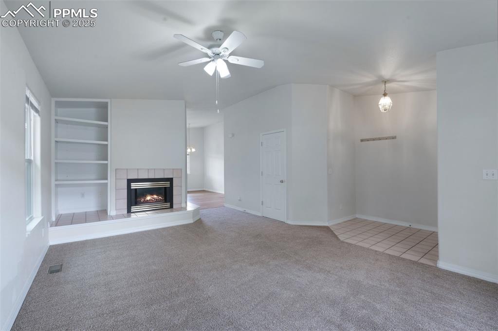 Image 4 of 44: Living Room
