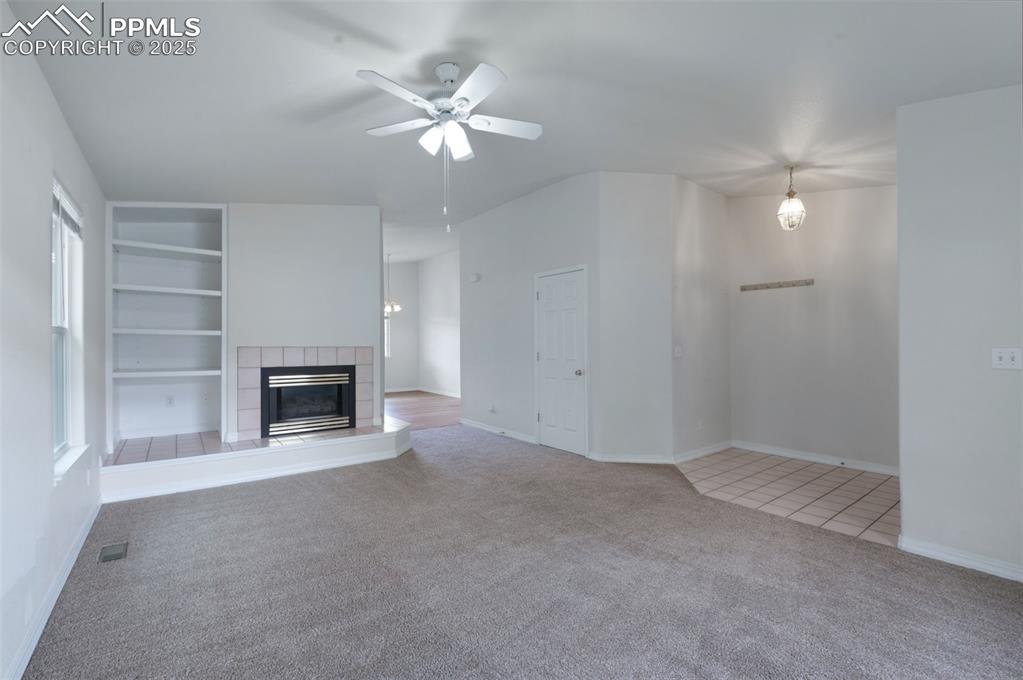 Image 7 of 44: Living Room
