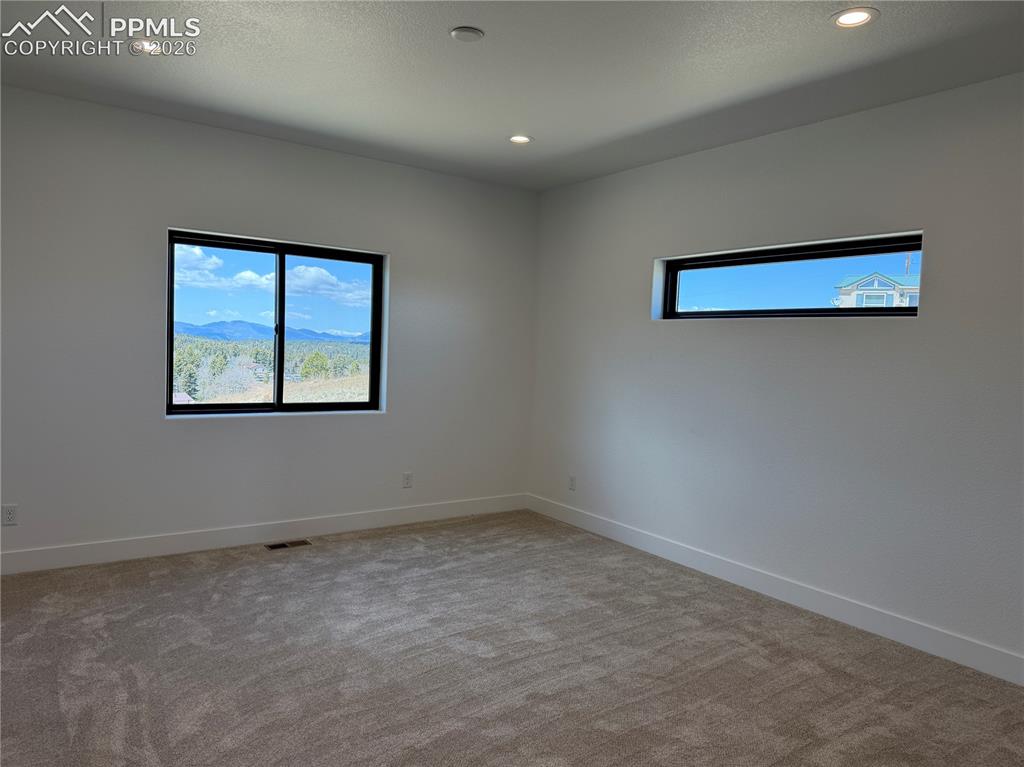 Image 20 of 40: Master Bedroom