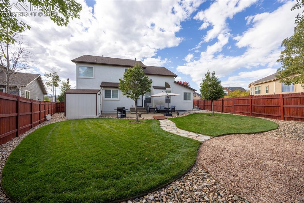 Image 37 of 50: Back of Structure