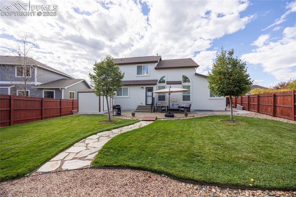 Image 38 of 50: Back of Structure