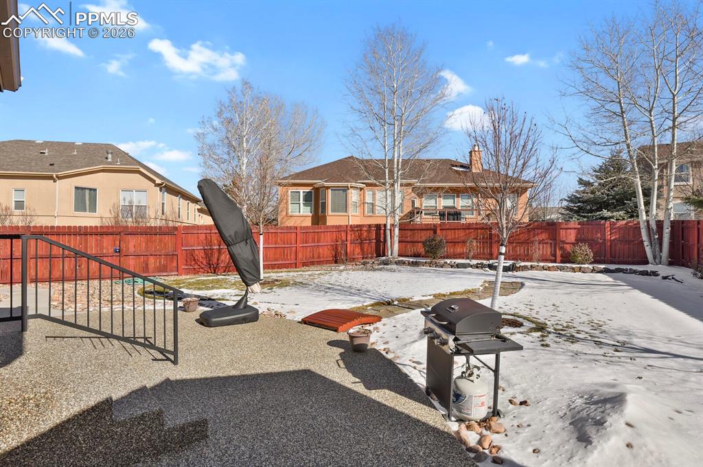 Image 48 of 50: Back of Structure