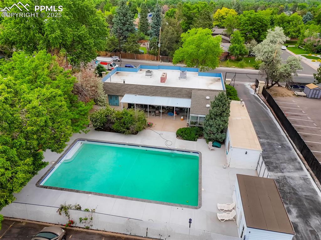 Image 5 of 18: Other