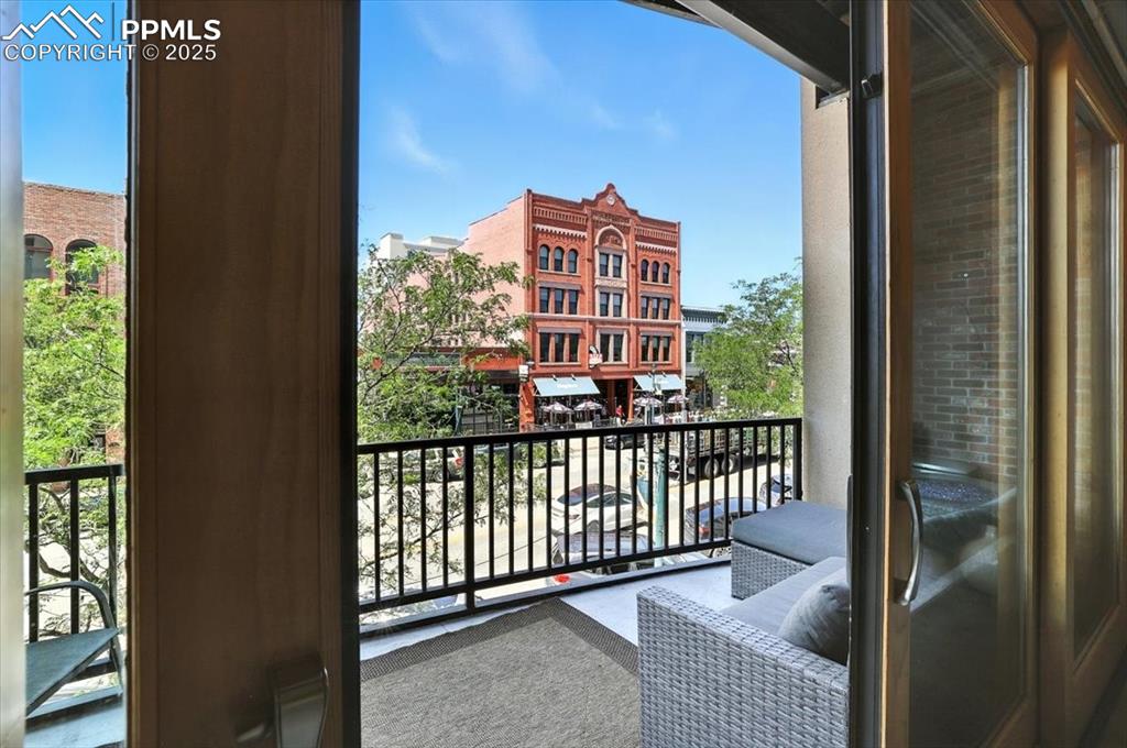 Image 26 of 29: Balcony