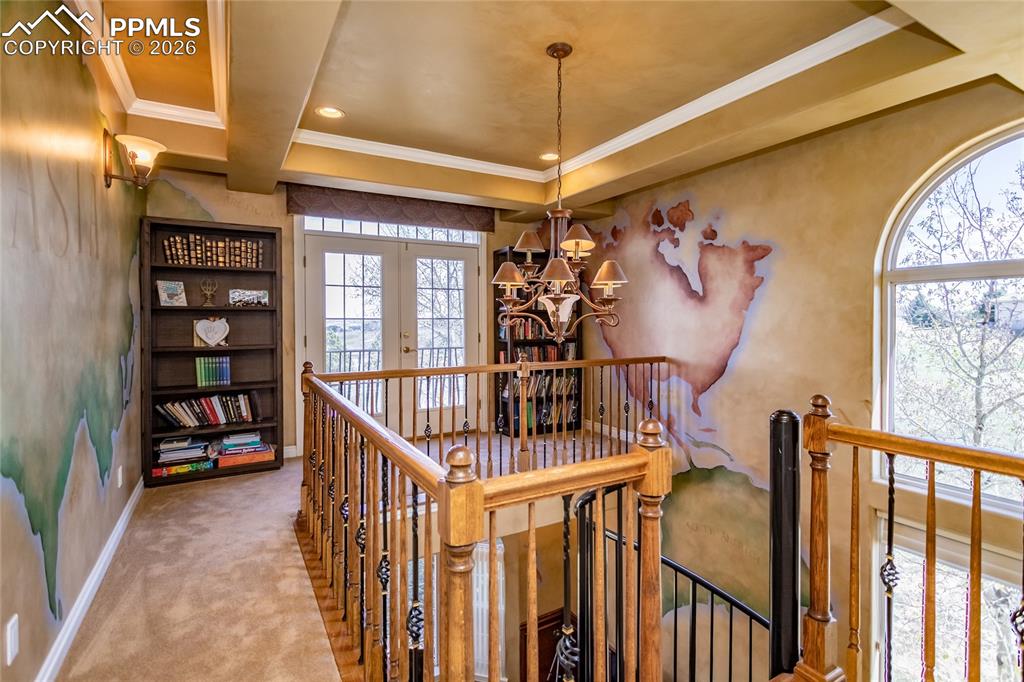 Image 34 of 50: Loft