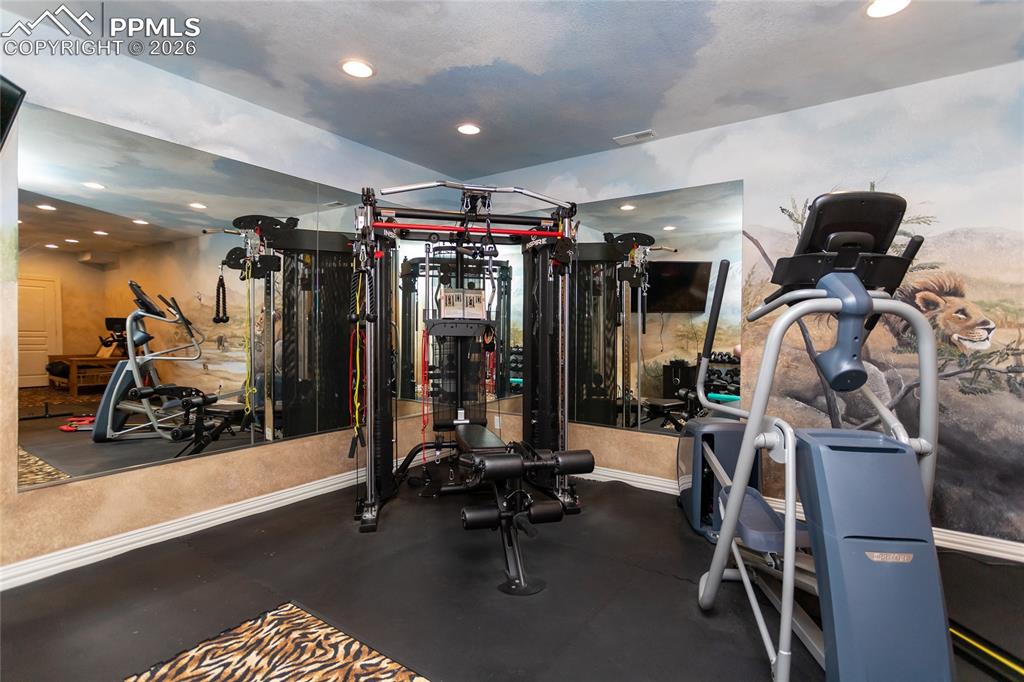 Image 43 of 50: Exercise Room