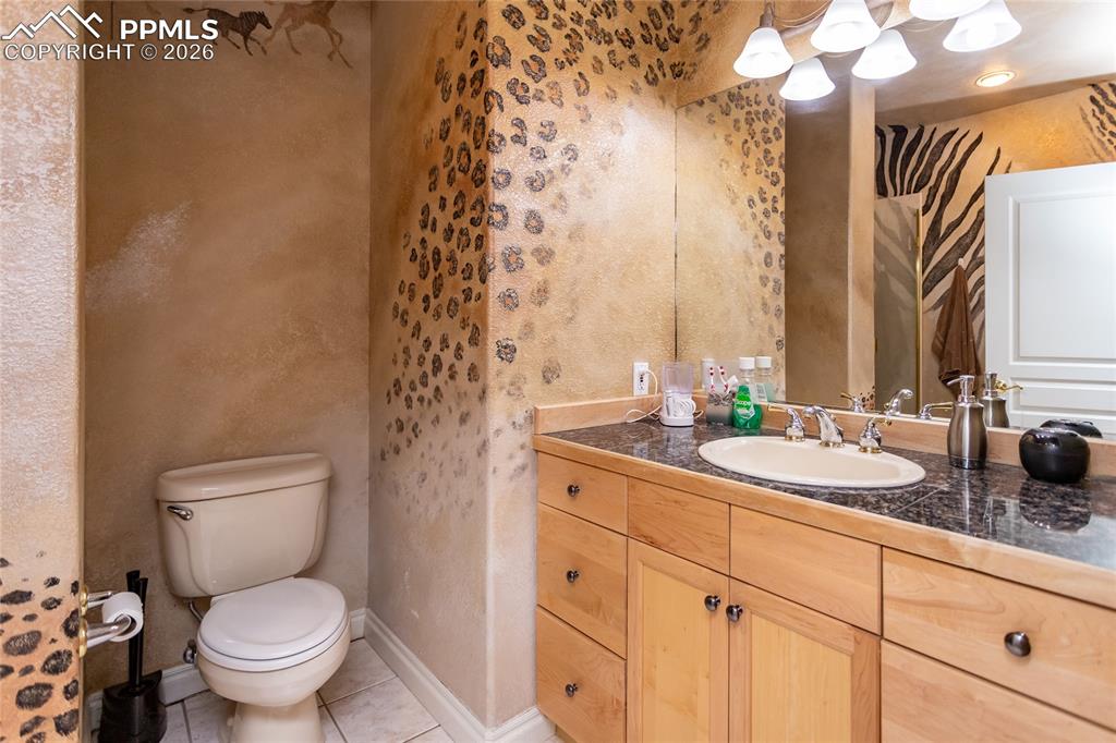 Image 45 of 50: Bathroom