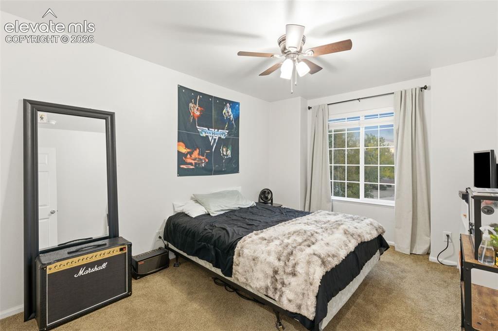 Image 36 of 46: Bedroom
