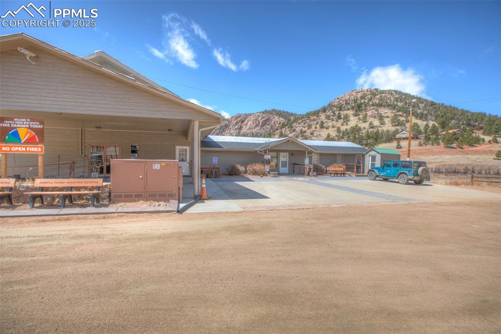 Image 27 of 38: HOA Clubhouse