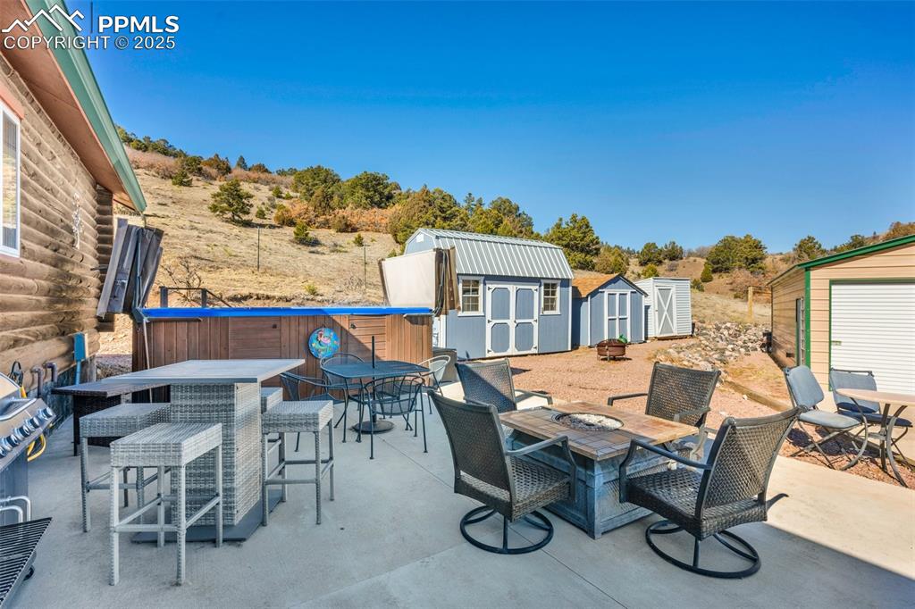 Image 23 of 49: Patio