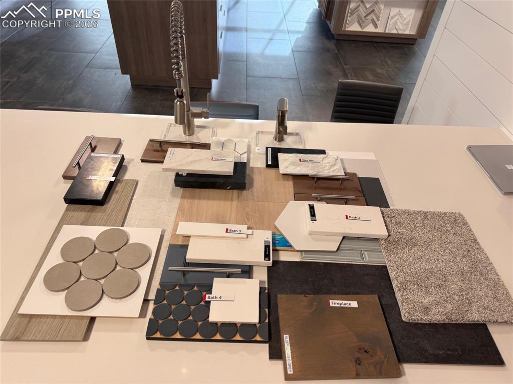 Image 2 of 2: Interior color selections