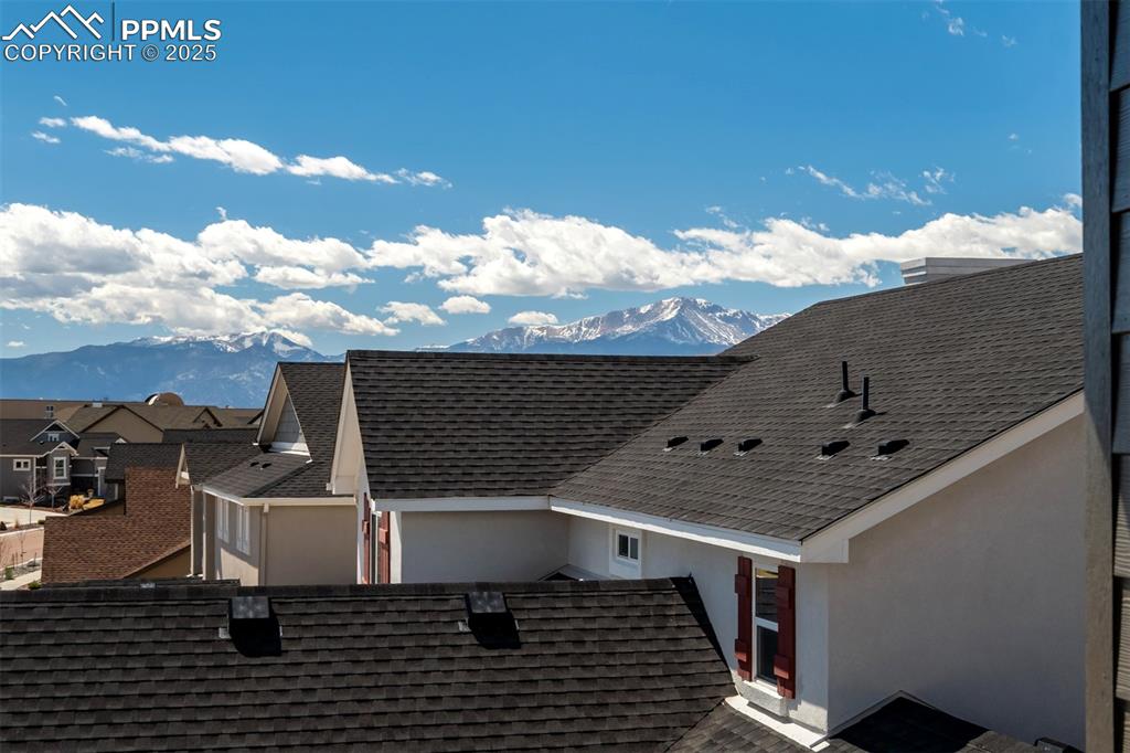 Image 26 of 50: View