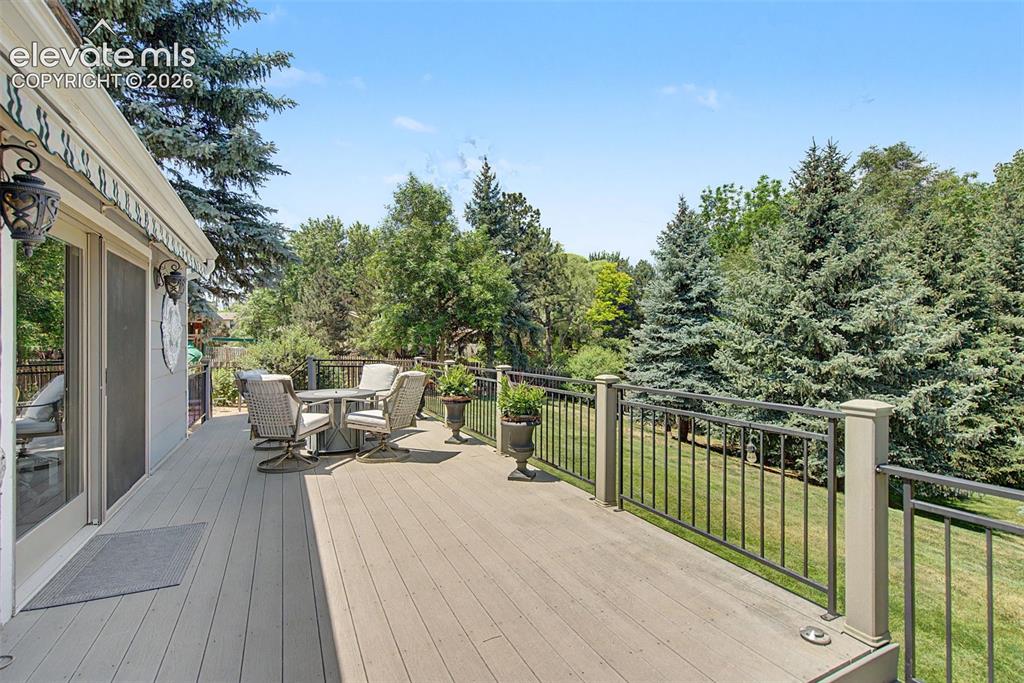 Image 43 of 49: Deck