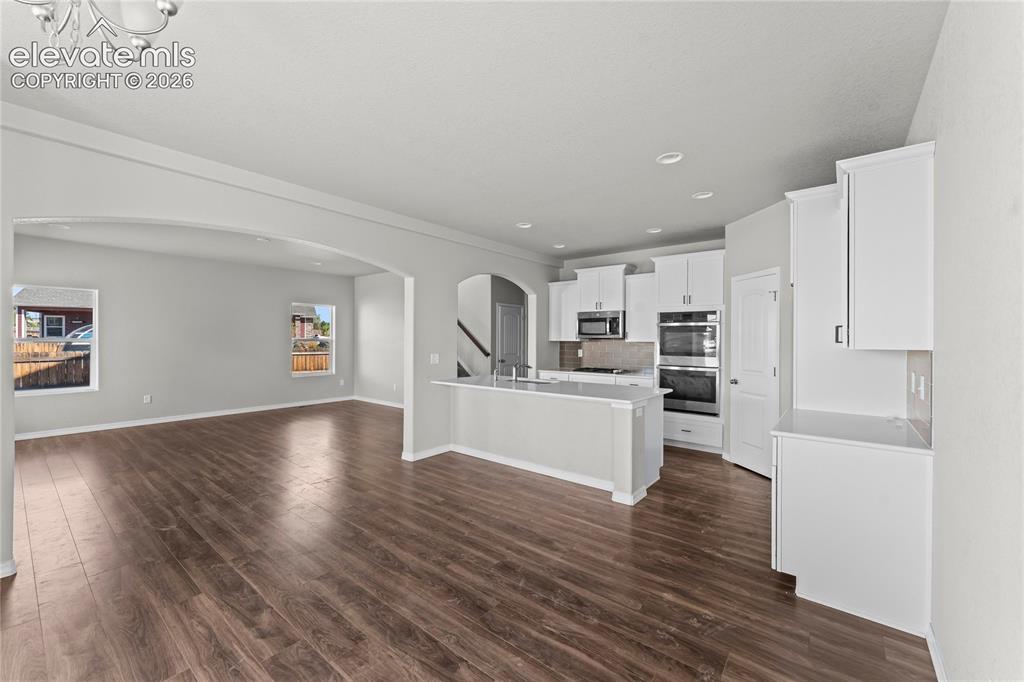 Image 13 of 42: Kitchen