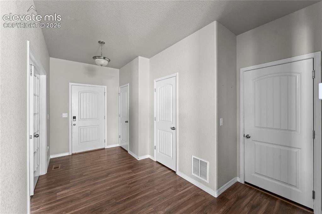 Image 5 of 42: Entry