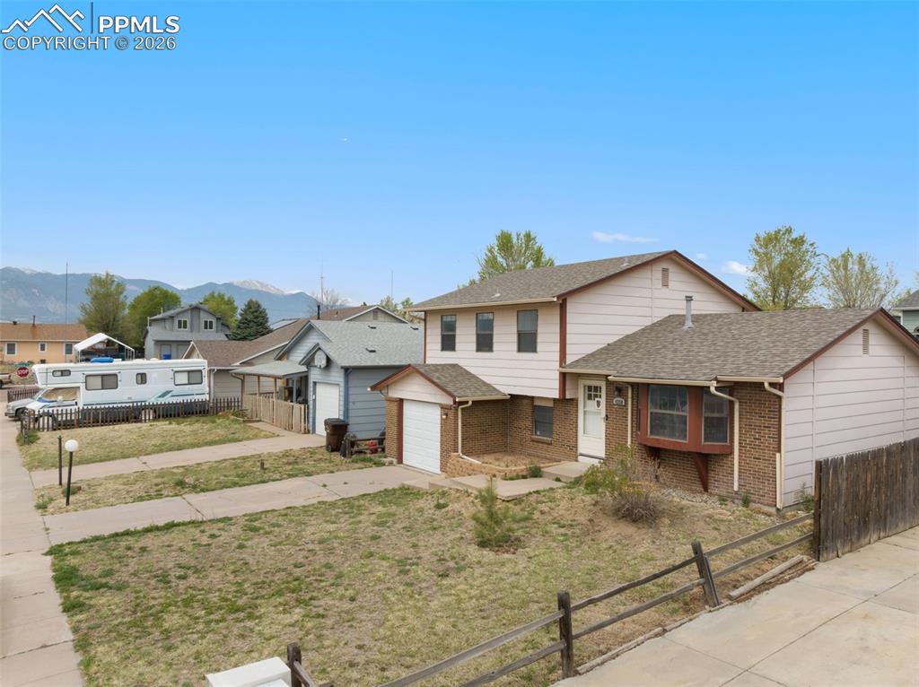 Image 32 of 33: Front of Structure