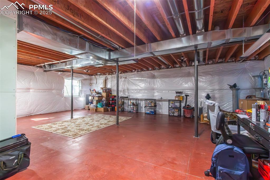 Image 18 of 39: Basement