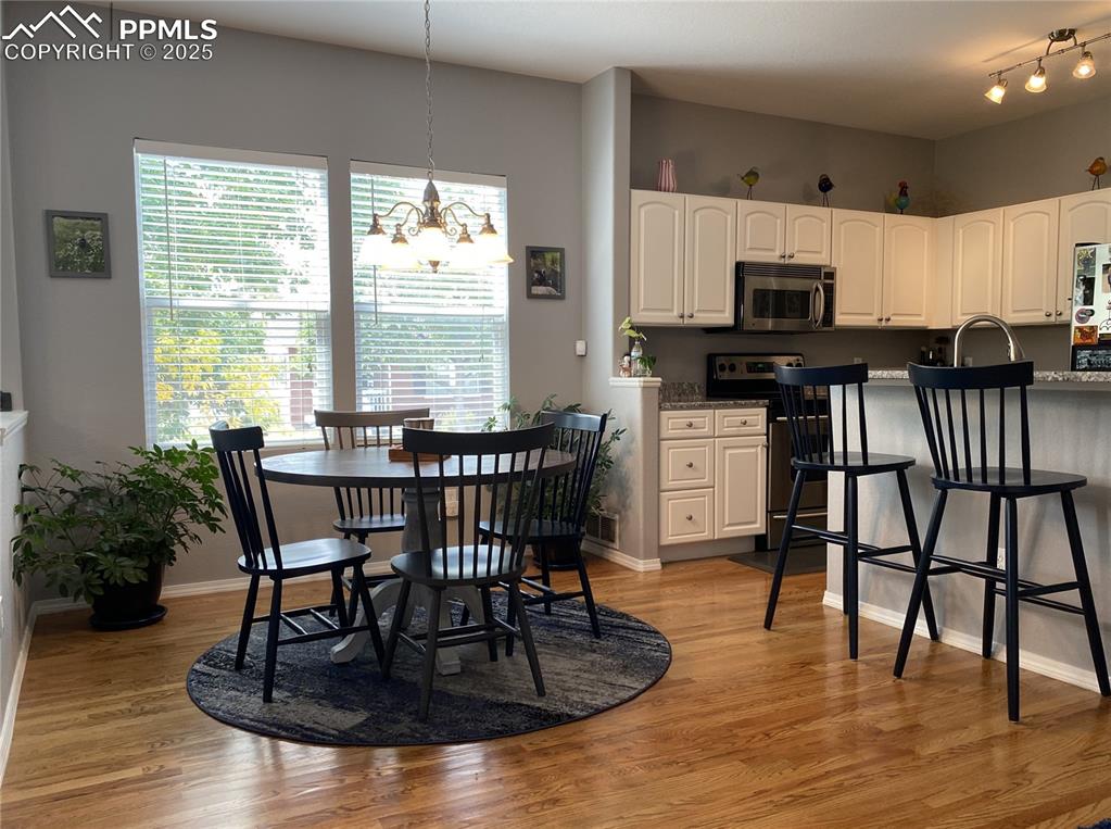 Image 17 of 41: Enjoy fresh paint throughout, including trim and accents