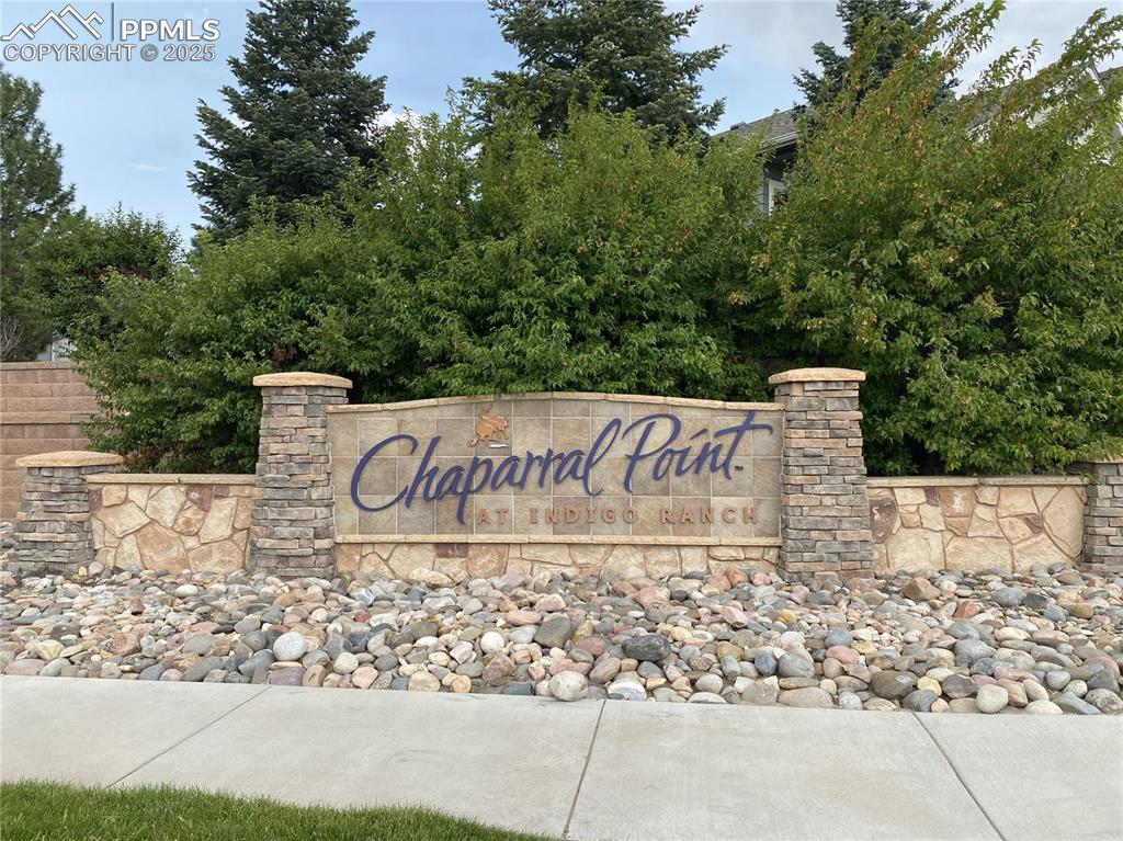 Image 8 of 41: Living in this cozy, well-maintained community enhances the home’s appeal,