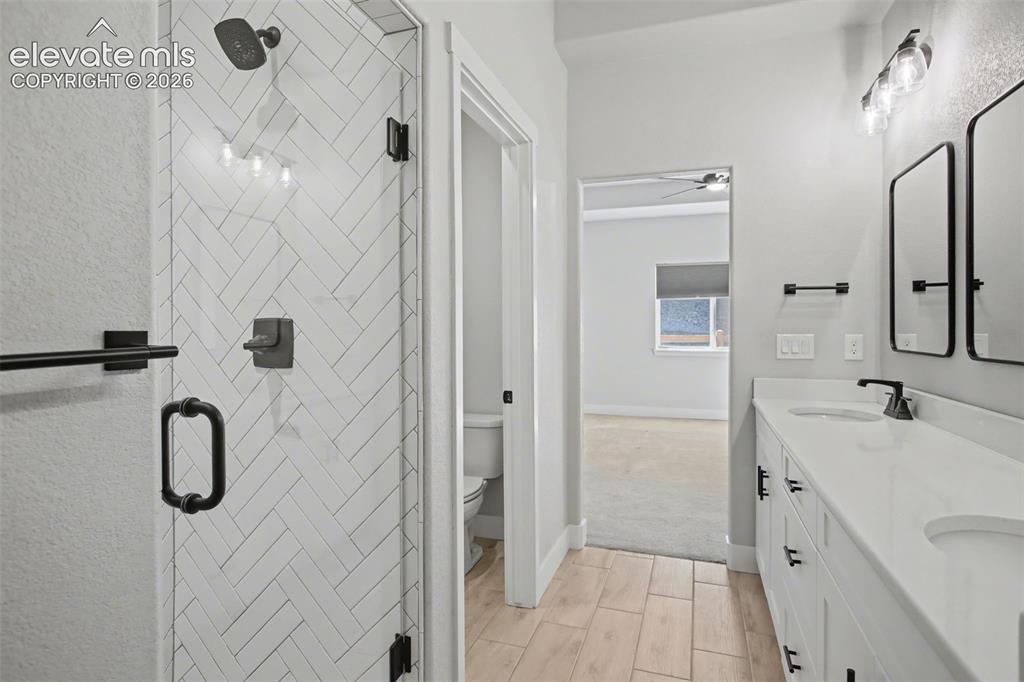 Image 23 of 33: Master Bathroom