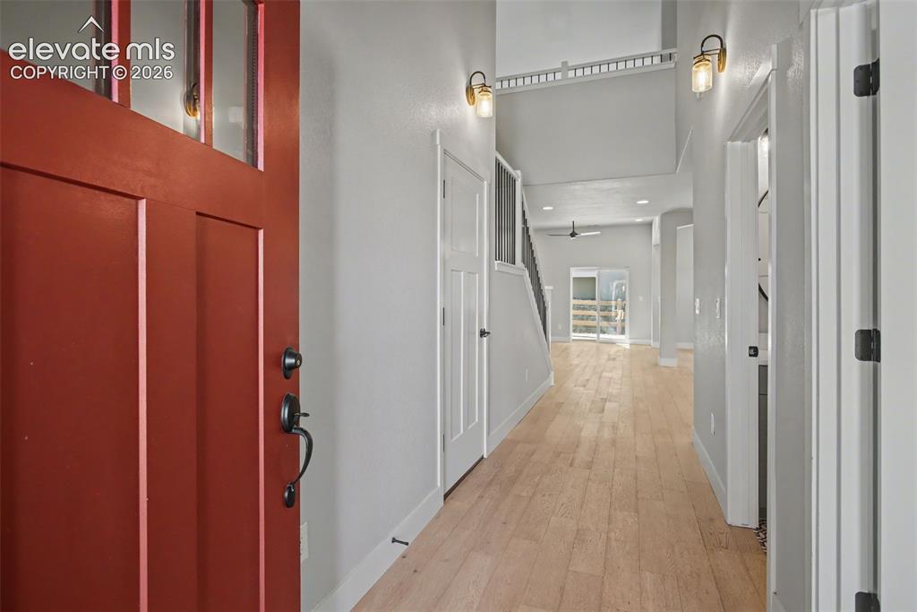 Image 9 of 33: Entrance