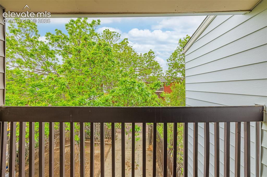 Image 28 of 30: Balcony