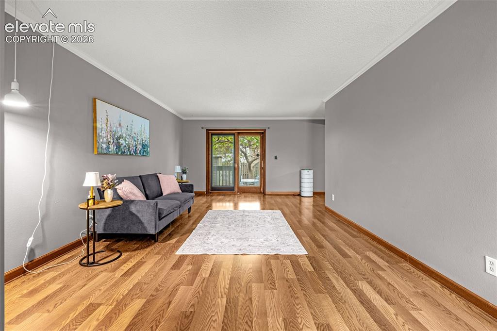 Image 4 of 30: Living Room