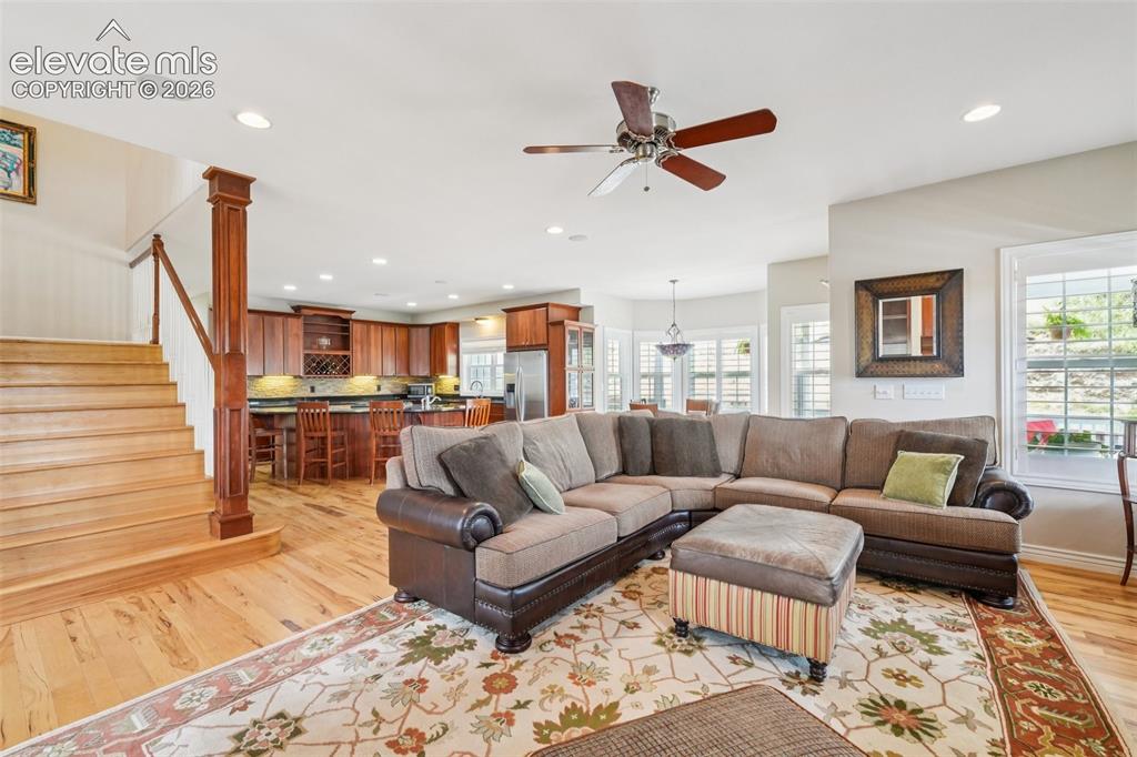 Image 11 of 50: Living Room