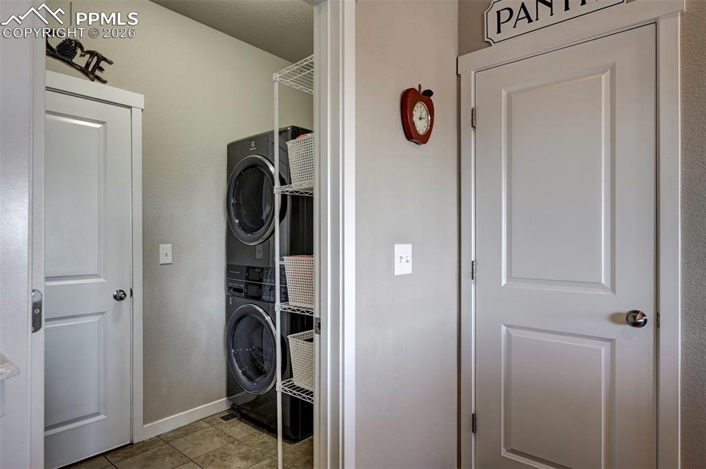 Image 25 of 44: Laundry