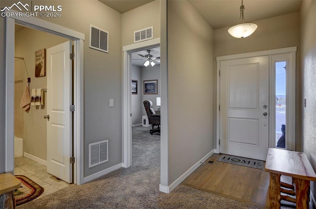 Image 4 of 44: Entry