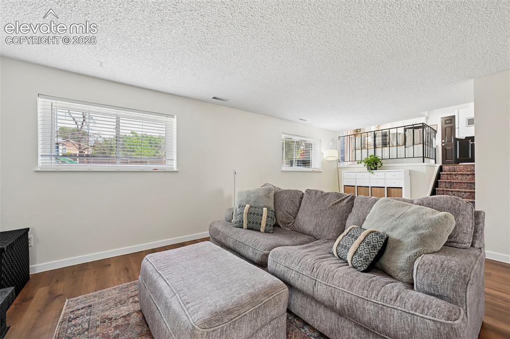Image 20 of 28: Family Room