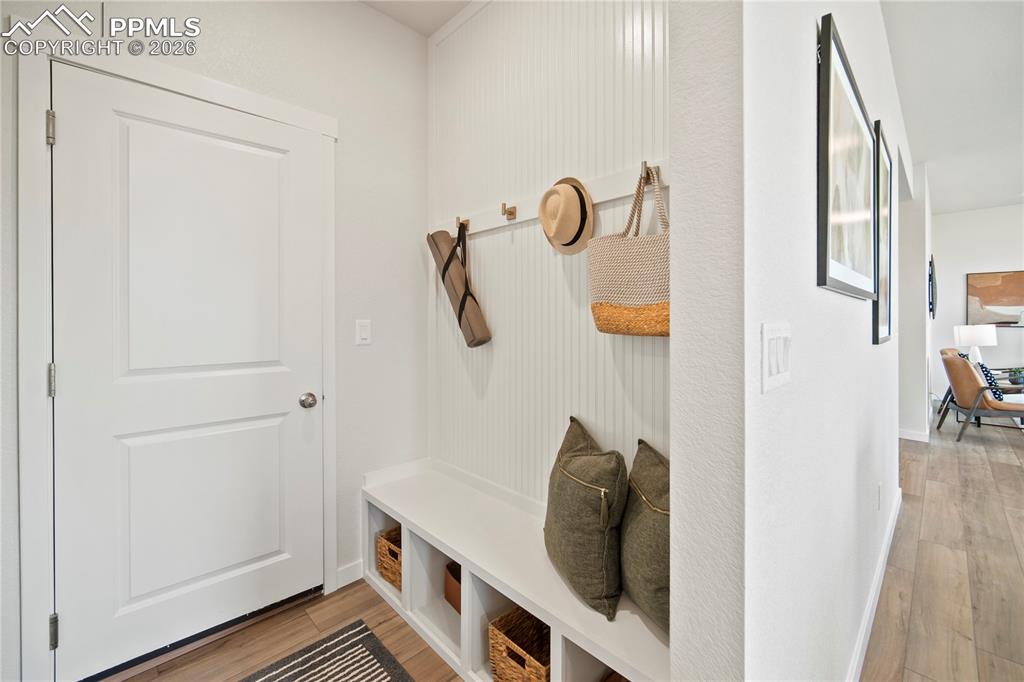 Image 18 of 40: Mud Room