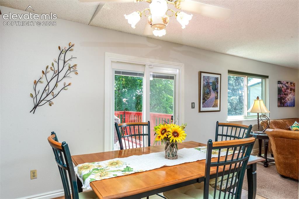 Image 12 of 50: Dining Area