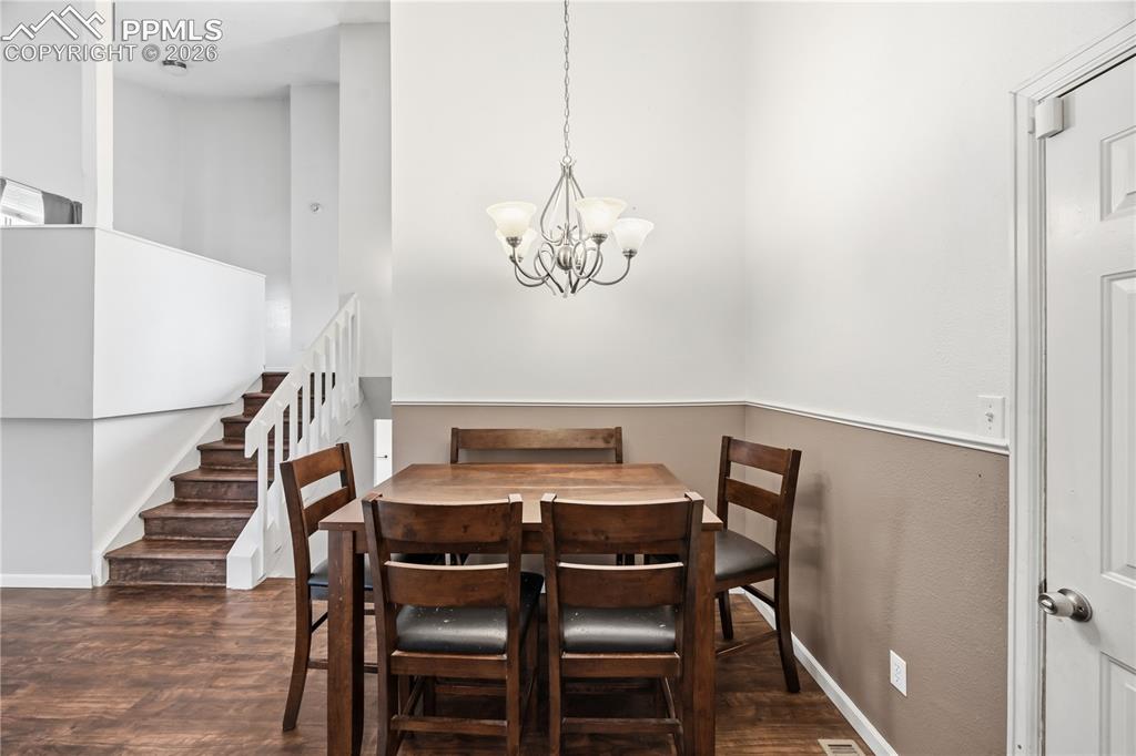 Image 10 of 27: Dining area located off the kitchen.