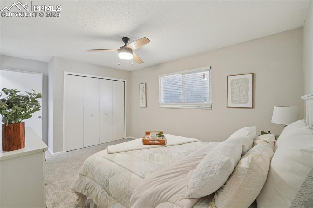 Image 15 of 44: Bedroom