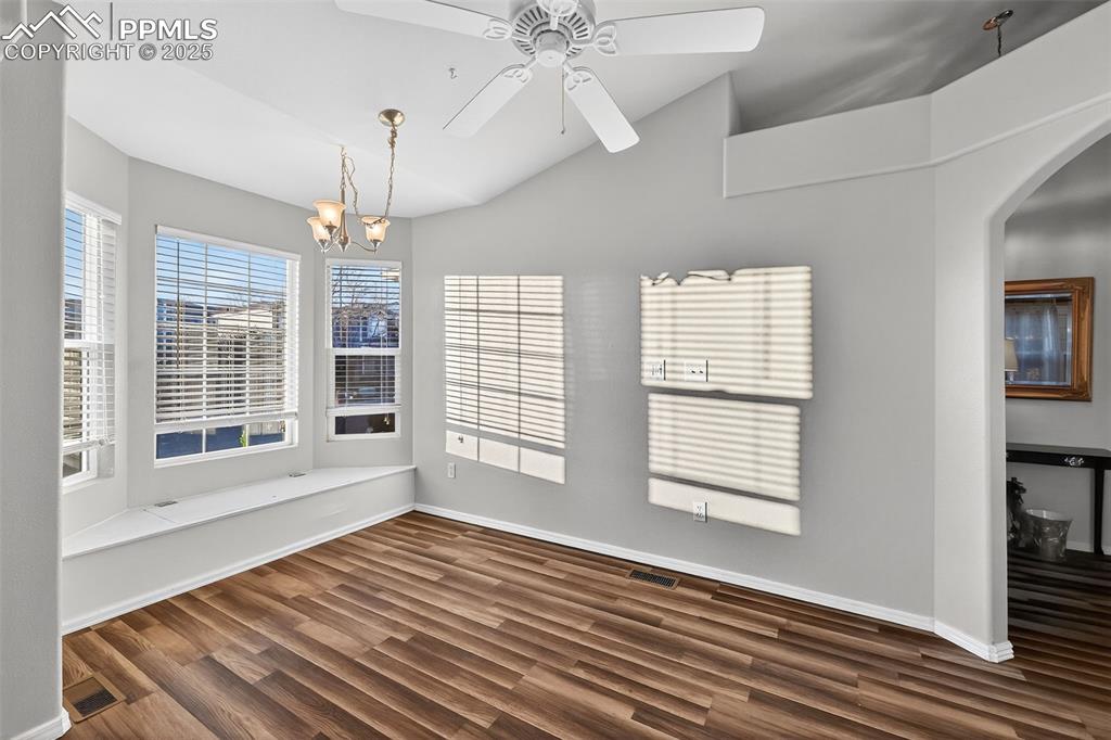 Image 15 of 41: Eat-in kitchen area is large enough for a hutch or other furniture!