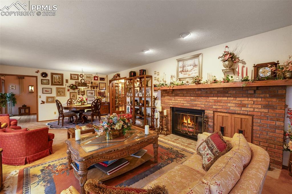 Image 17 of 48: Living Room