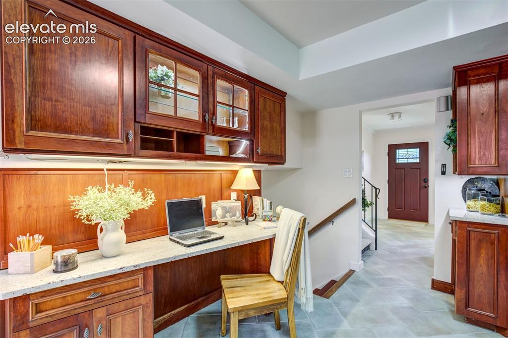 Image 18 of 48: Kitchen Area Workspace.
