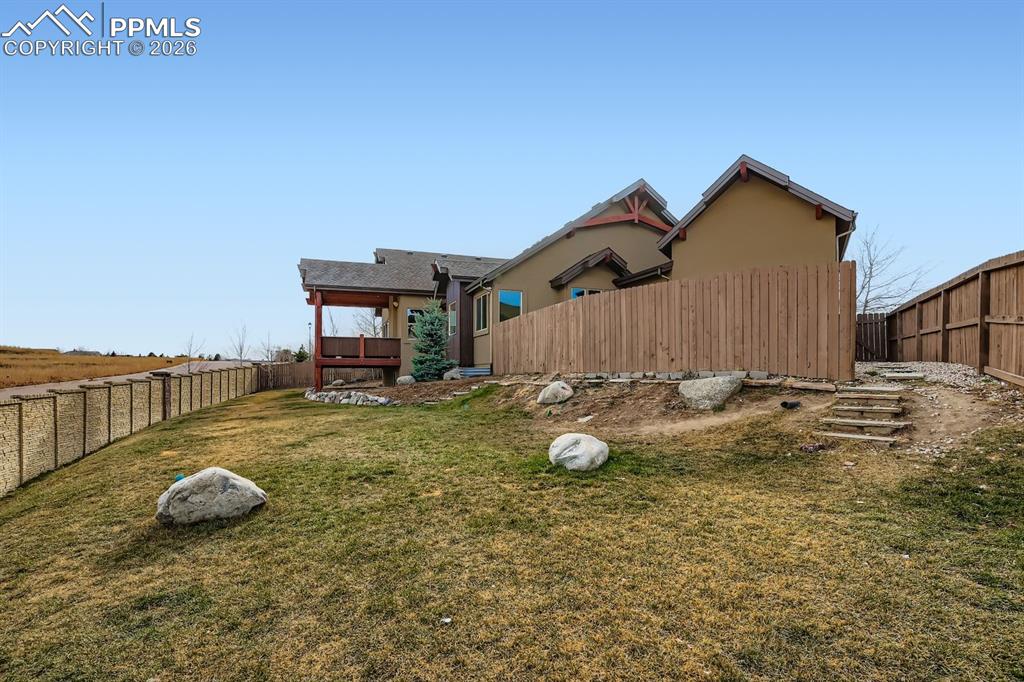 Image 31 of 36: plenty of room to roam