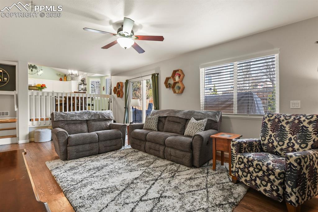 Image 20 of 43: Family Room