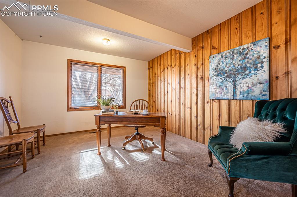 Listing 9682355, Image 19 of 45