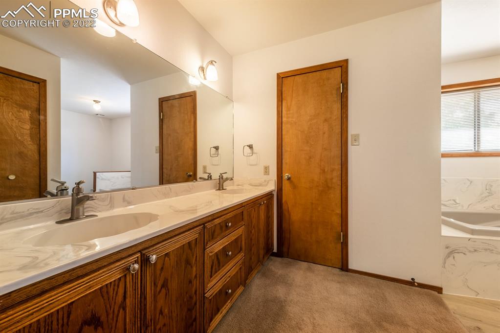Listing 9682355, Image 28 of 45