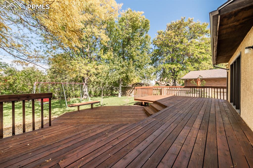Listing 9682355, Image 39 of 45