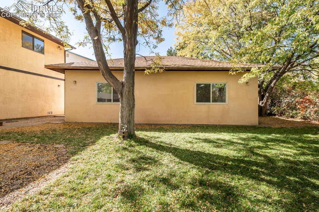 Listing 9682355, Image 42 of 45