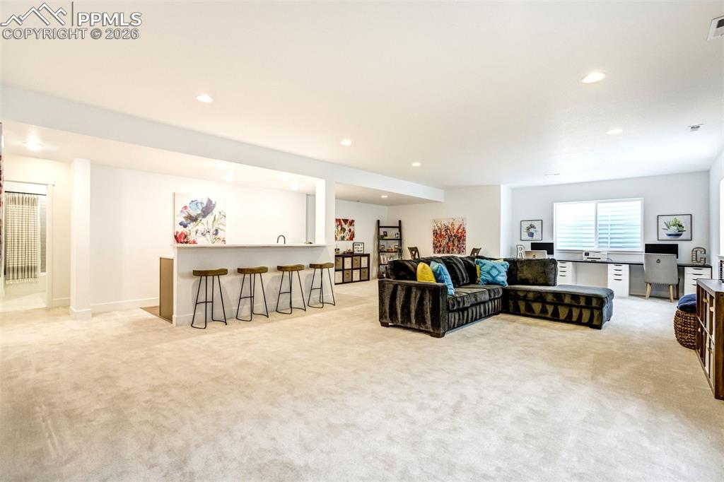 Image 28 of 44: Living Room