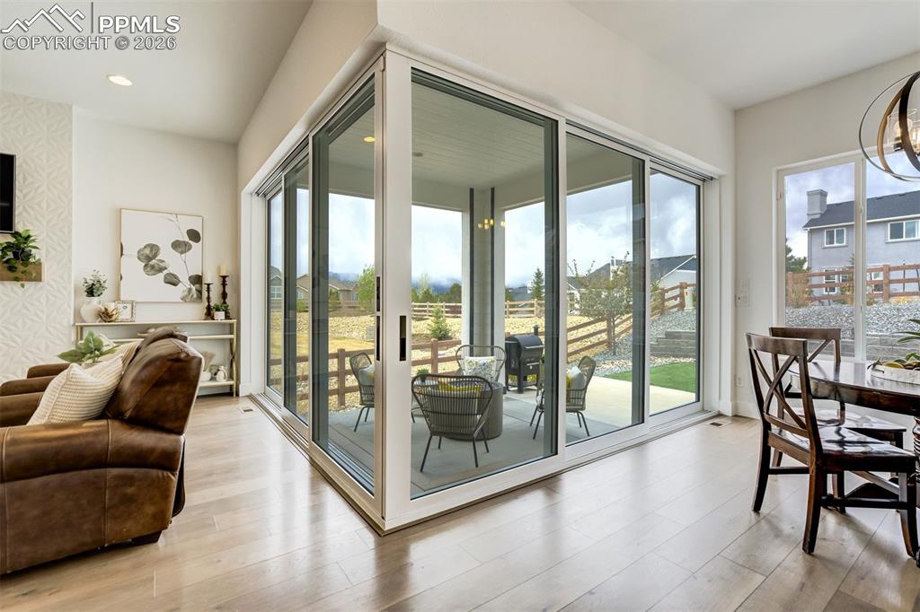 Image 5 of 44: Entry