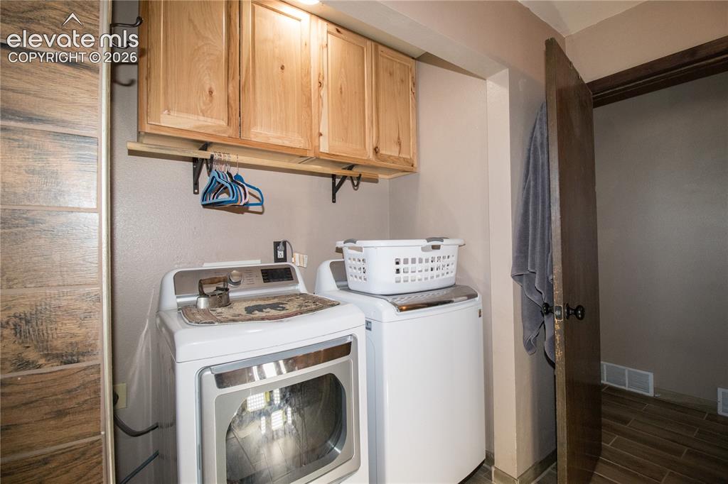 Image 12 of 41: Laundry