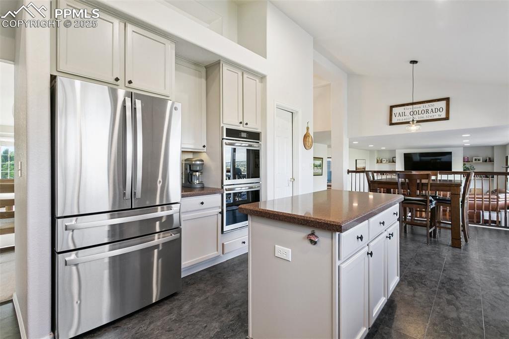 Image 13 of 41: All new stainless steel appliances 