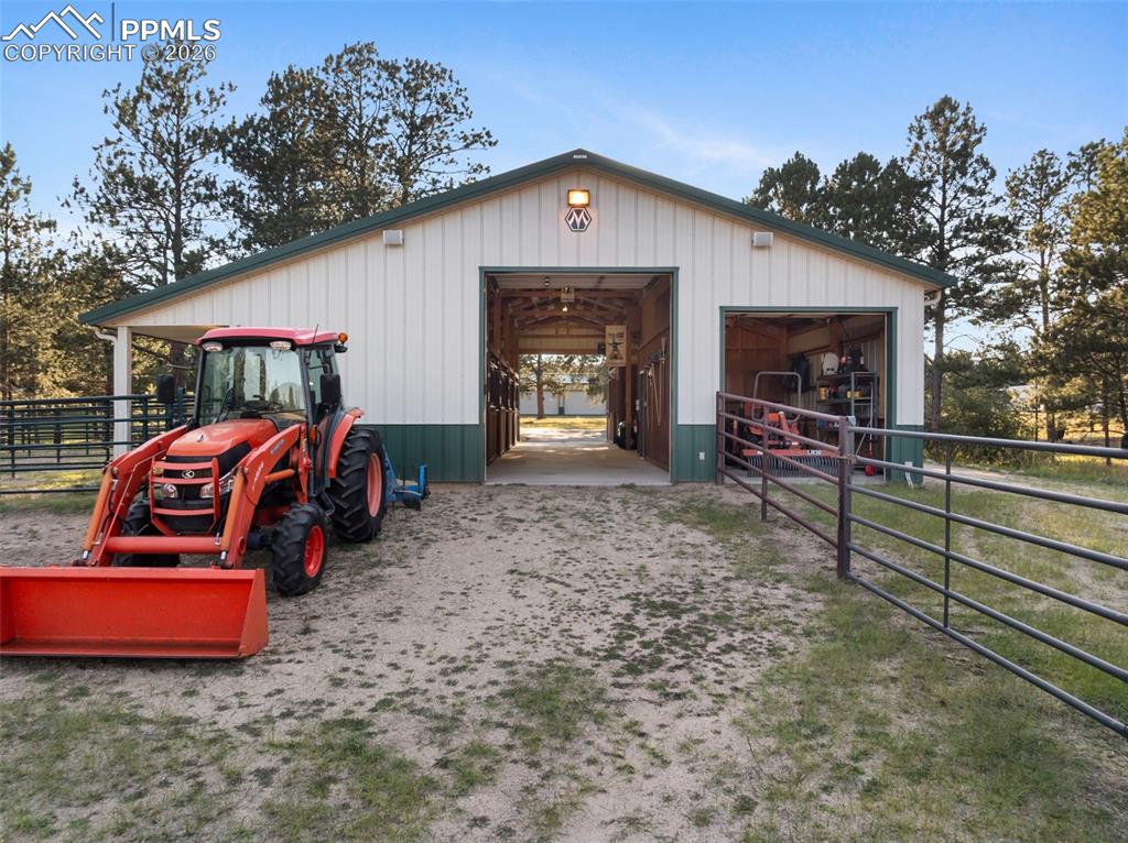 Image 39 of 50: Out Buildings
